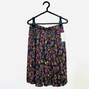 Lularoe Madison skirt NWT xs